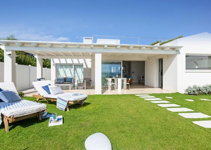 Amar 4, Emma Villa *