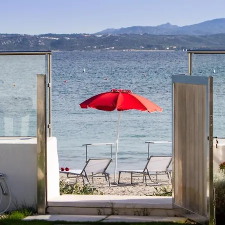 Amar 4, Emma Villa *