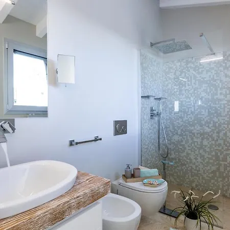 فيلة Amar 4, Emma *