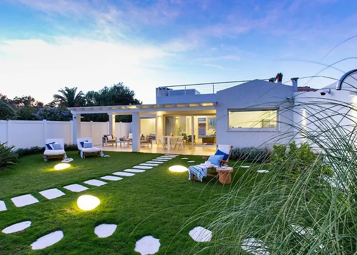 Amar 4, Emma Вілла *