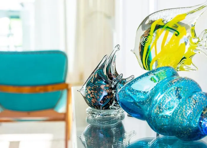 Вілла Amar 4, Emma *